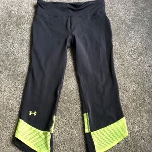 Under Armor cropped leggings